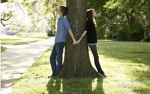 �ж��ٰ���������