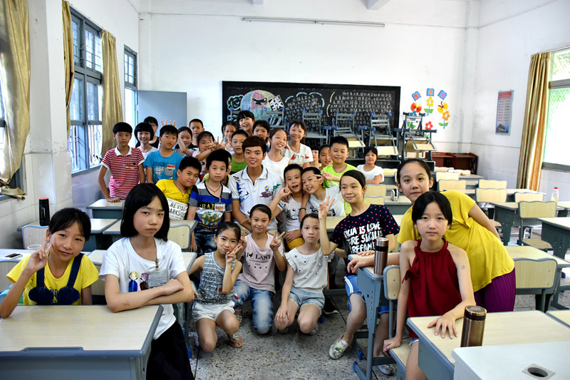 ����ͬ���������ӣ�֧�̹�����гУ԰�����㶫�����ѧ���ѧԺ�������顱���������ʵ�������֧�̻�������¡���ٿ�